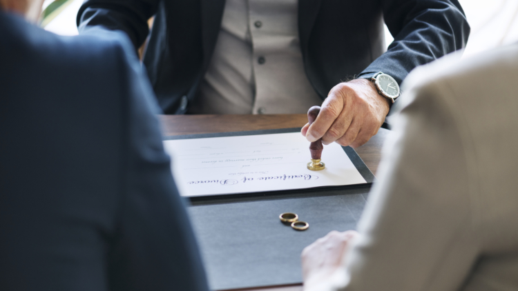 Divorce FAQs: What is a Single Joint Expert (SJE)?